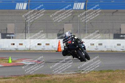 media/Nov-26-2022-Fastrack Riders (Sat) [[b001e85eef]]/Level 2/Session 3 Outside Turn 9/